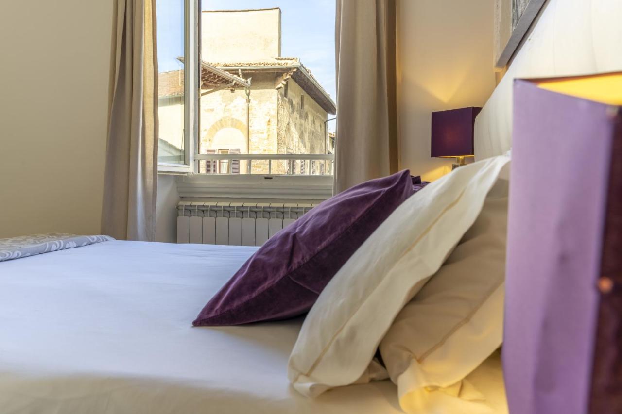 Bright Santa Croce Apartment Florence Exterior photo